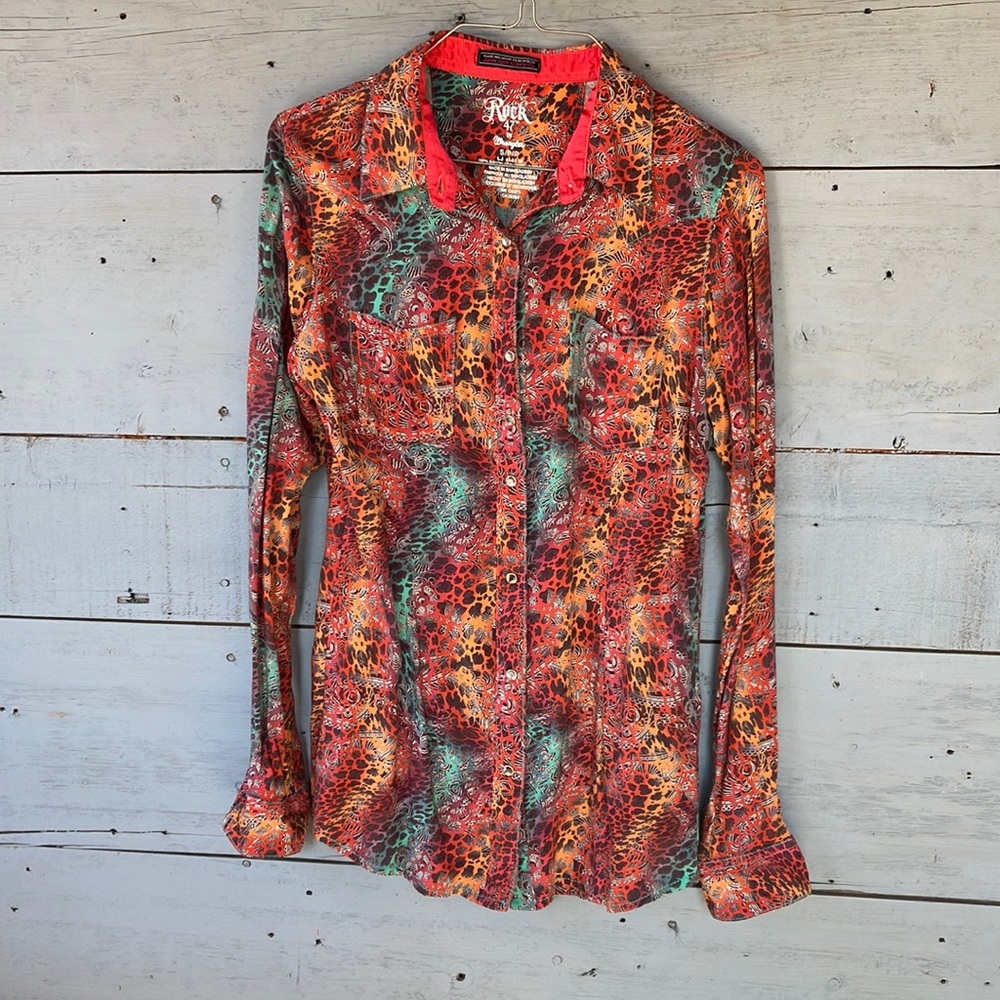 Women’s small, Rock 47 by Wrangler, retro western shirt.